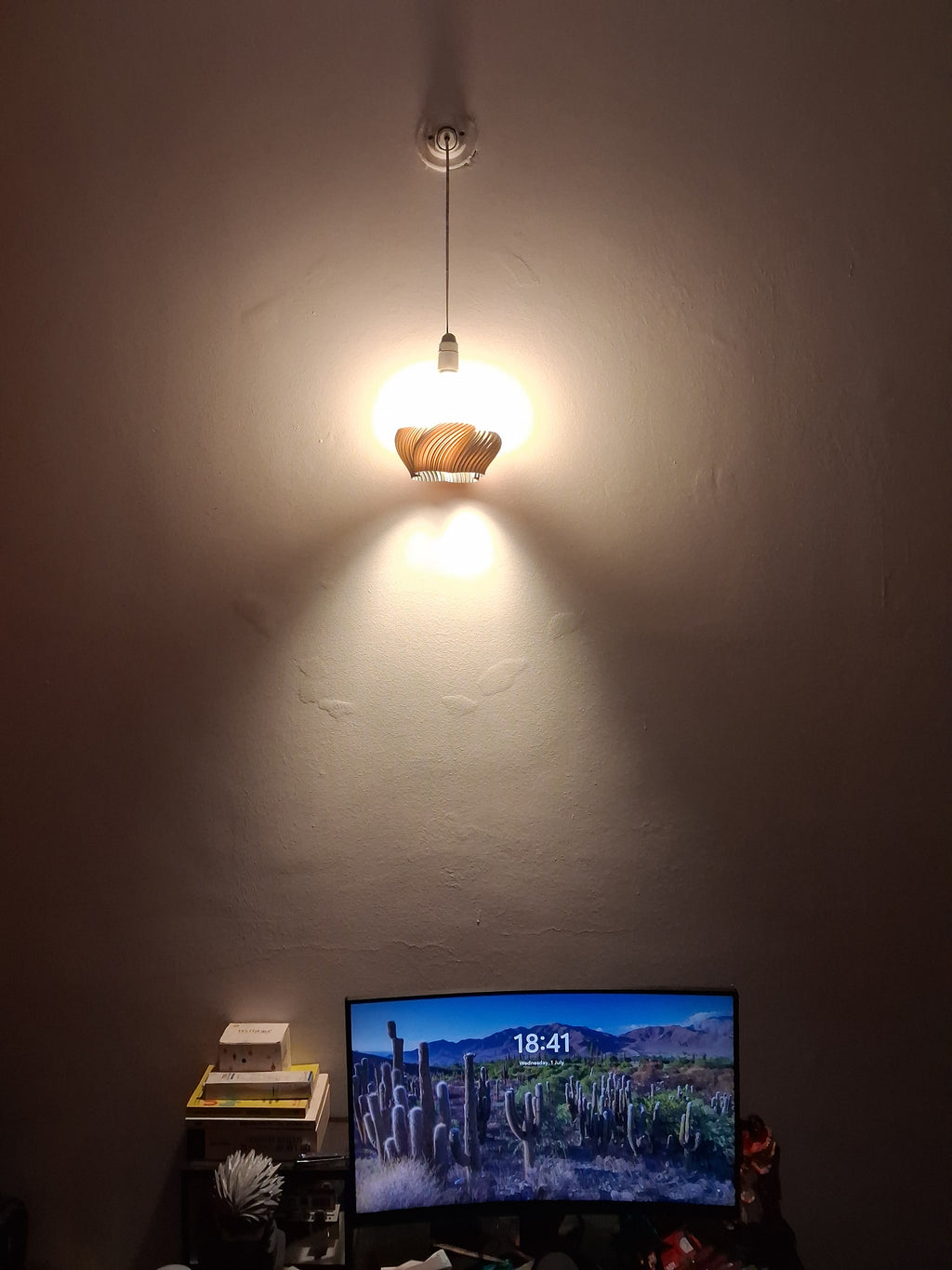 Modern lightweight ceiling lamp shade